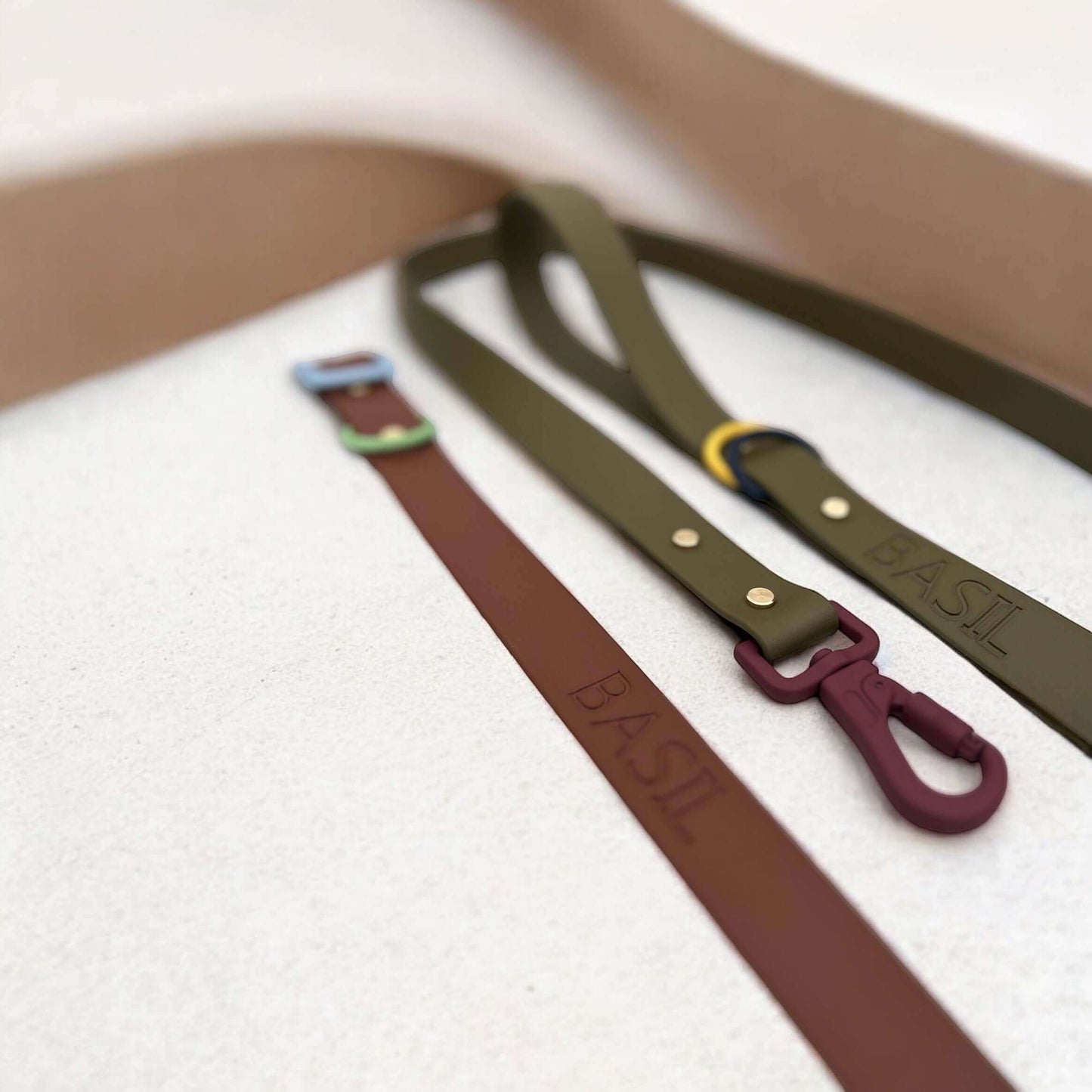 Barbour Olive Leash