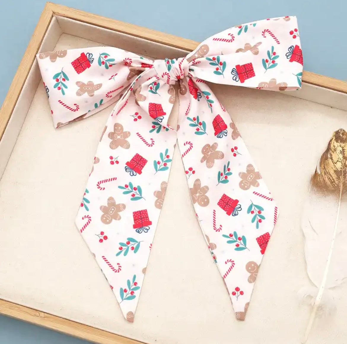 Modern Christmas Twilly